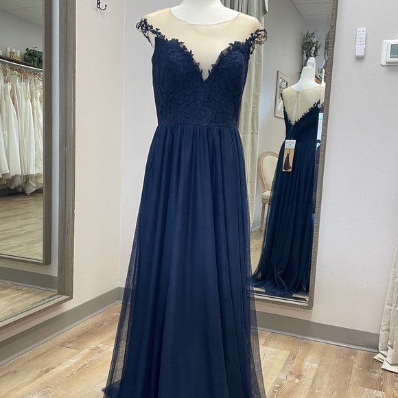 Jasmine Bridesmaid/Mother of the Bride/Formal Gown - Picture 3 of 3